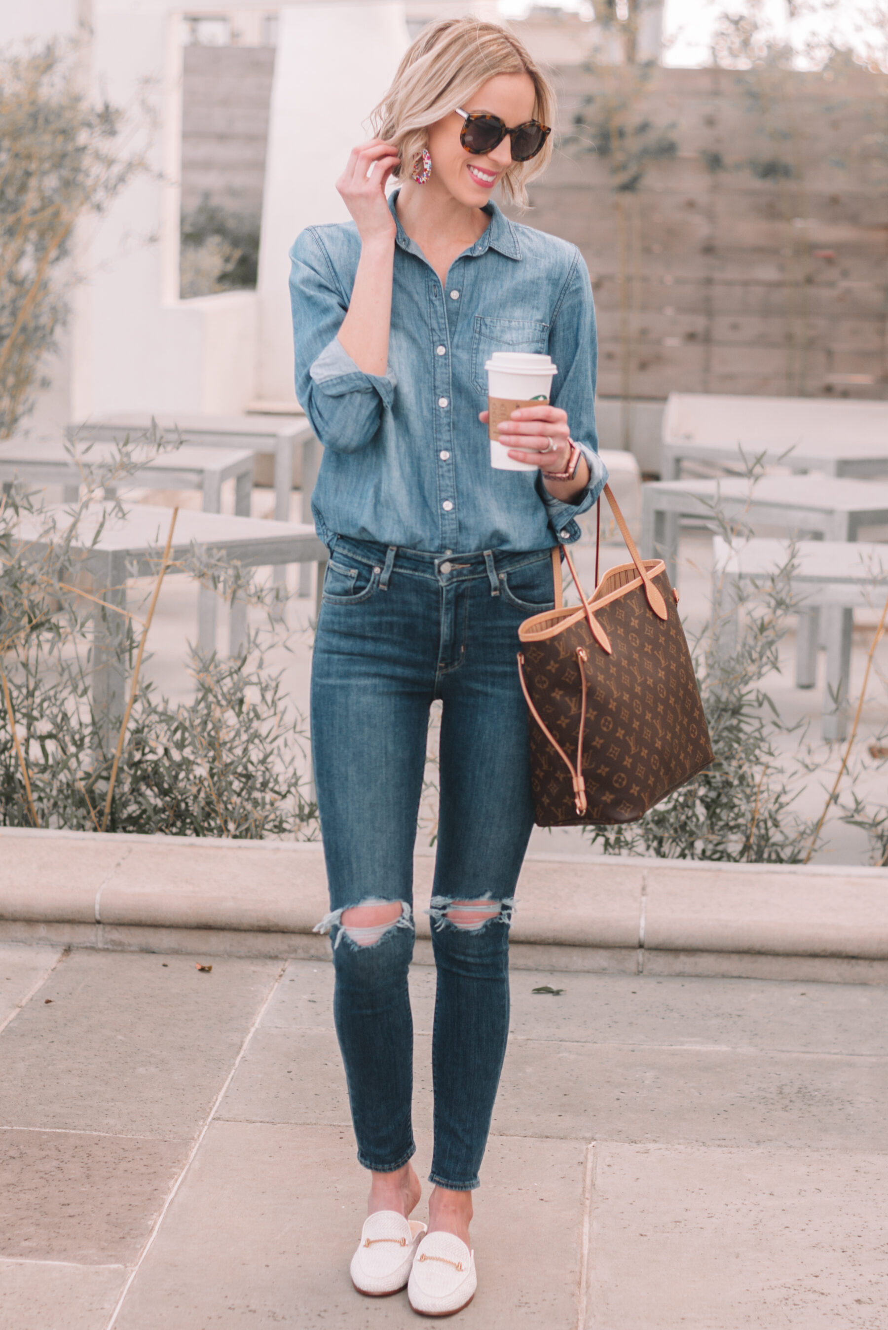 How to Wear a Chambray Shirt - 9 Chambray Shirt Outfits - Straight A Style