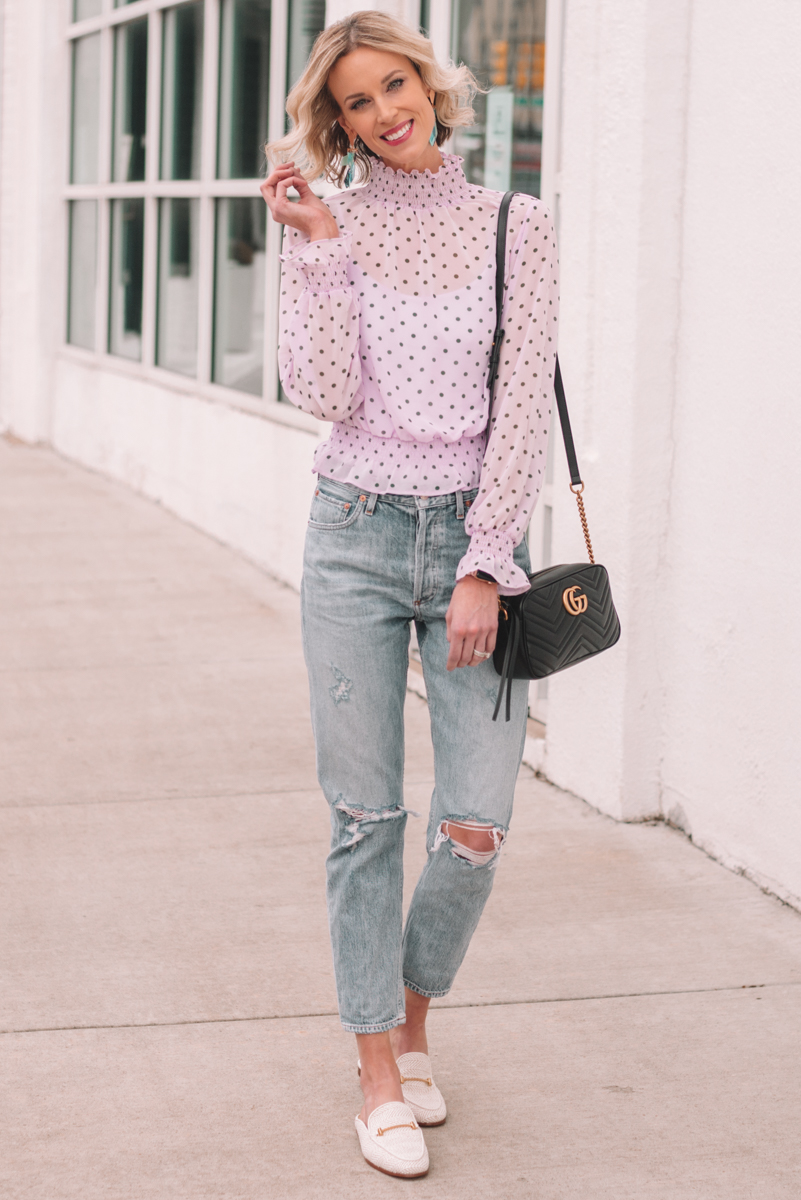 https://www.straightastyleblog.com/wp-content/uploads/2019/02/polka-dot-top-and-cropped-jeans.jpg