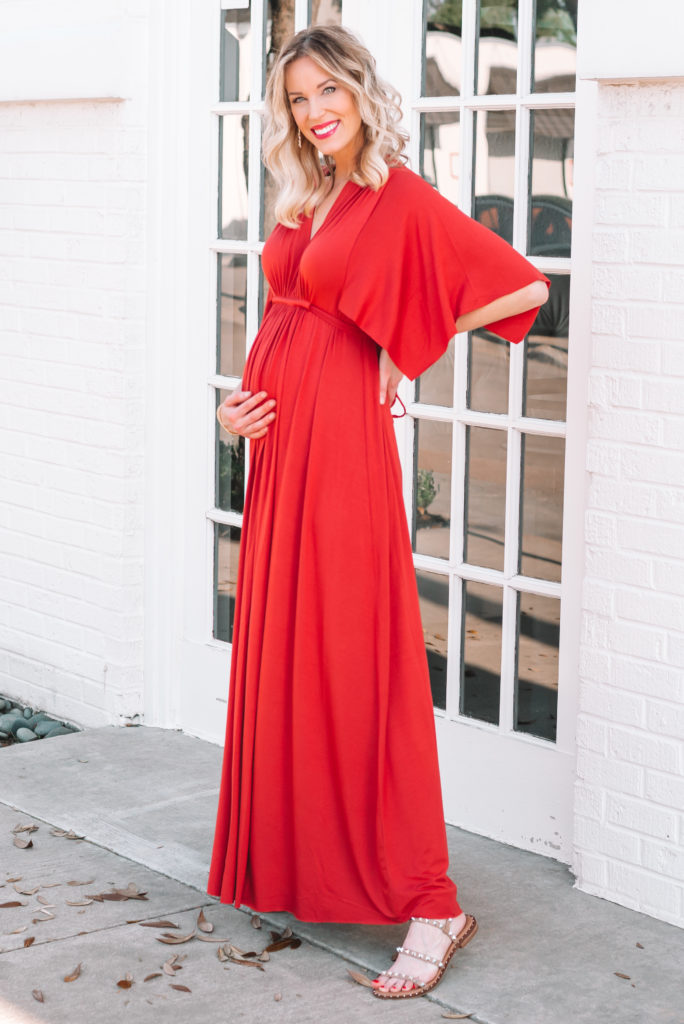 Best Maternity Dress for Photoshoots or Baby Showers - Straight A