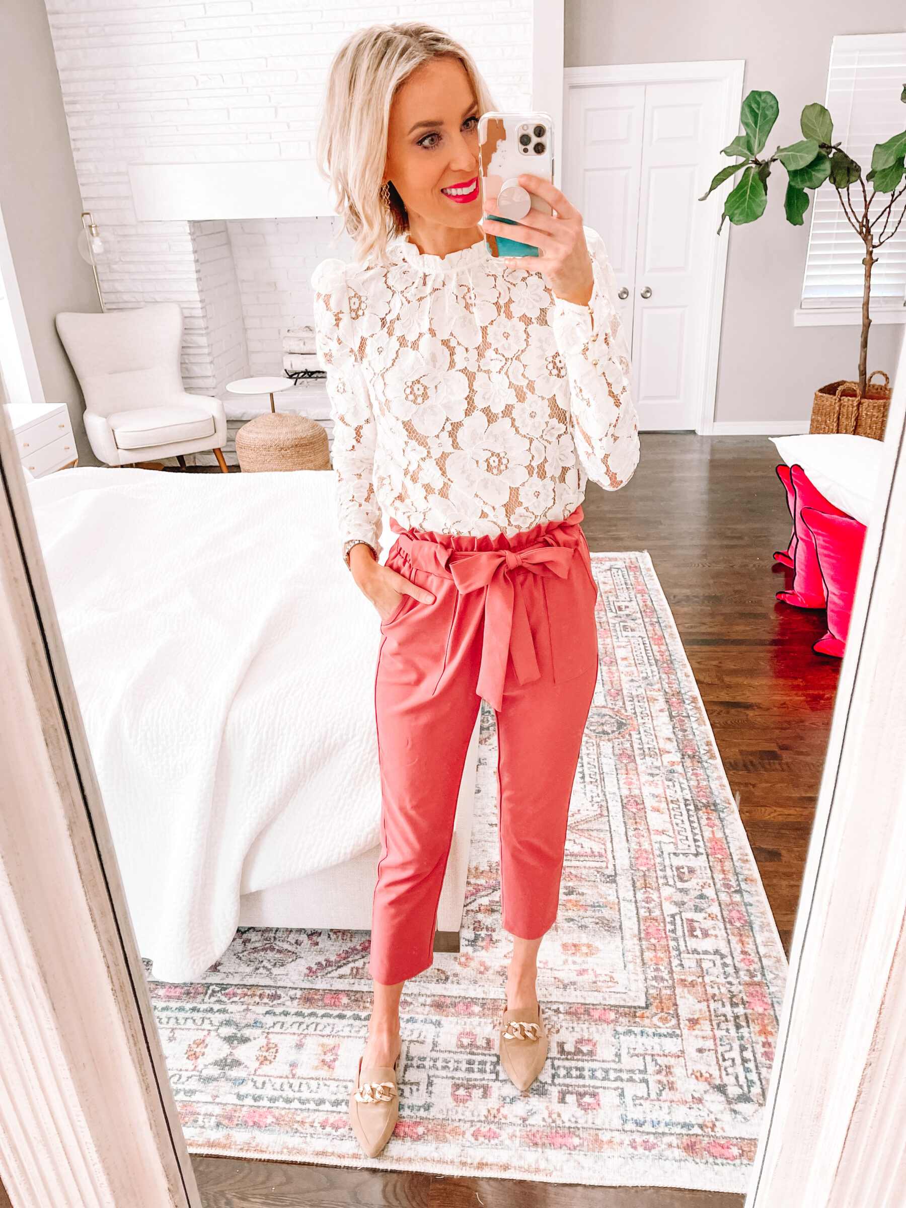 Gorgeous White Lace Blouse - Straight A Style