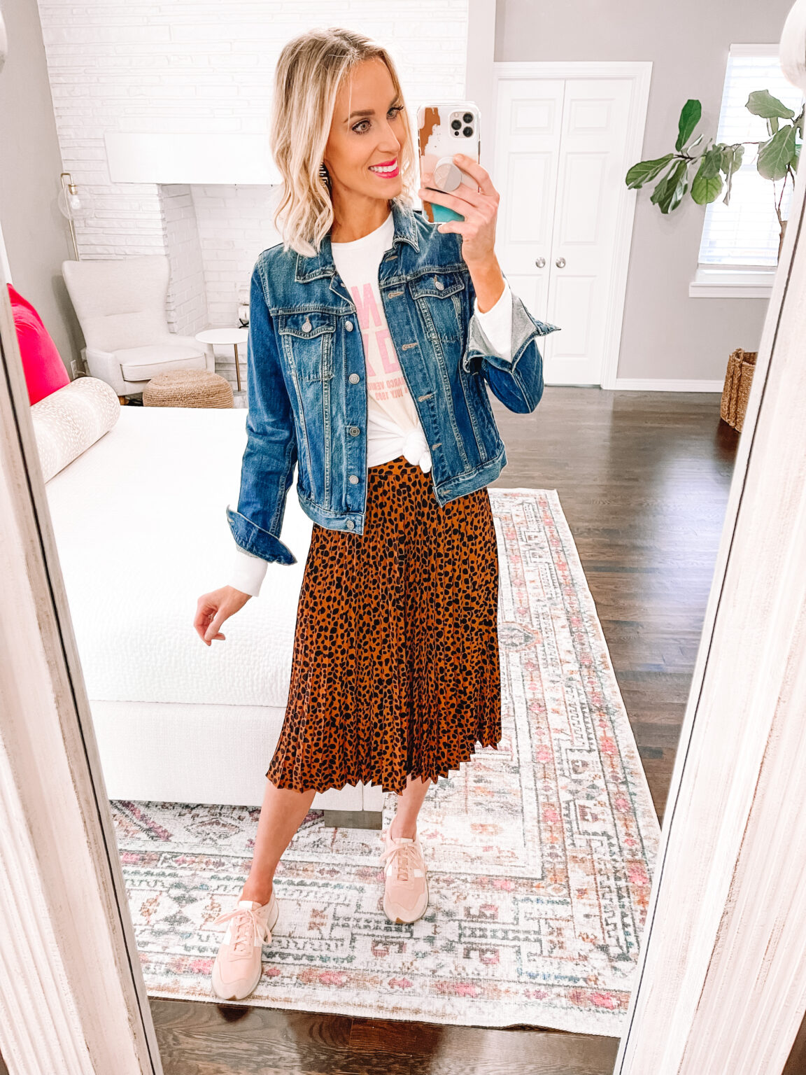 5 Ways to Wear a Leopard Midi Skirt - Straight A Style