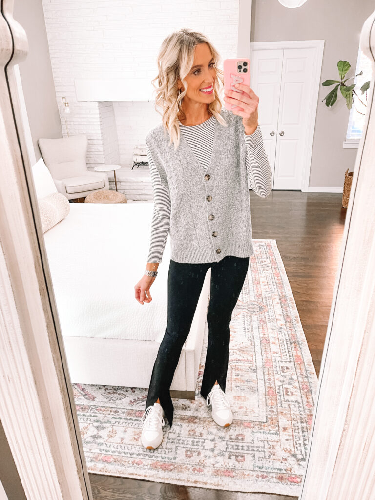 What to Wear With Flared Leggings + Easy Flare Leggings Outfit