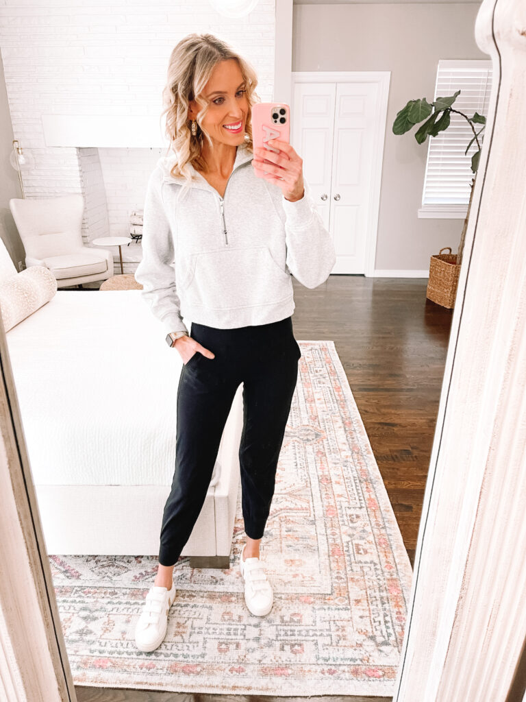 Lululemon High-rise Joggers: Ultimate Comfort and Style