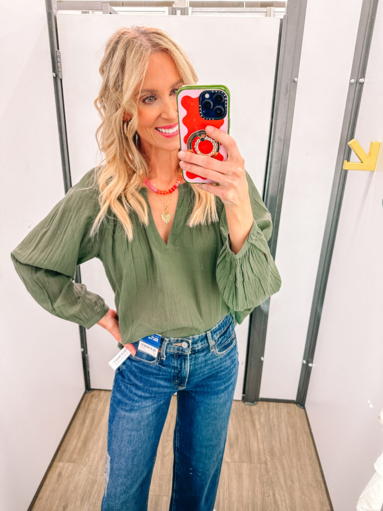 I have the best fall Old Navy try on haul for you all today!! I'm sharing 12 outfit ideas with casual fall outfit ideas, fall dresses, casual work outfit ideas, athleisure, and more! 