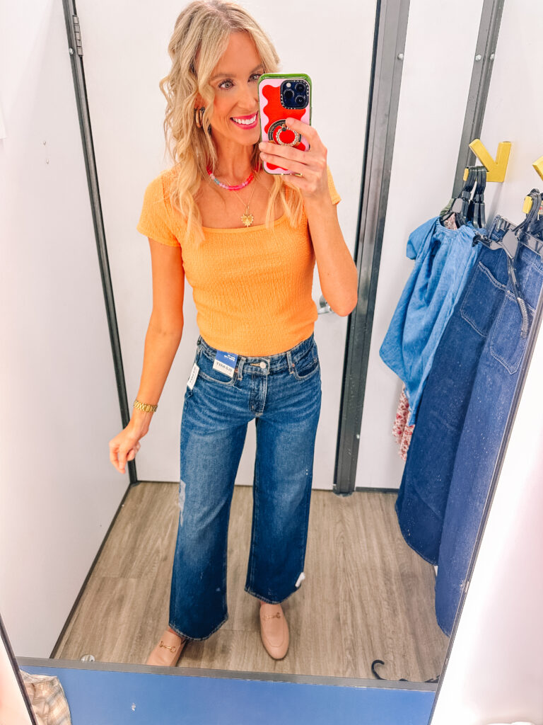 I have the best fall Old Navy try on haul for you all today!! I'm sharing 12 outfit ideas with casual fall outfit ideas, fall dresses, casual work outfit ideas, athleisure, and more! I love these wide leg jeans and cute top. 