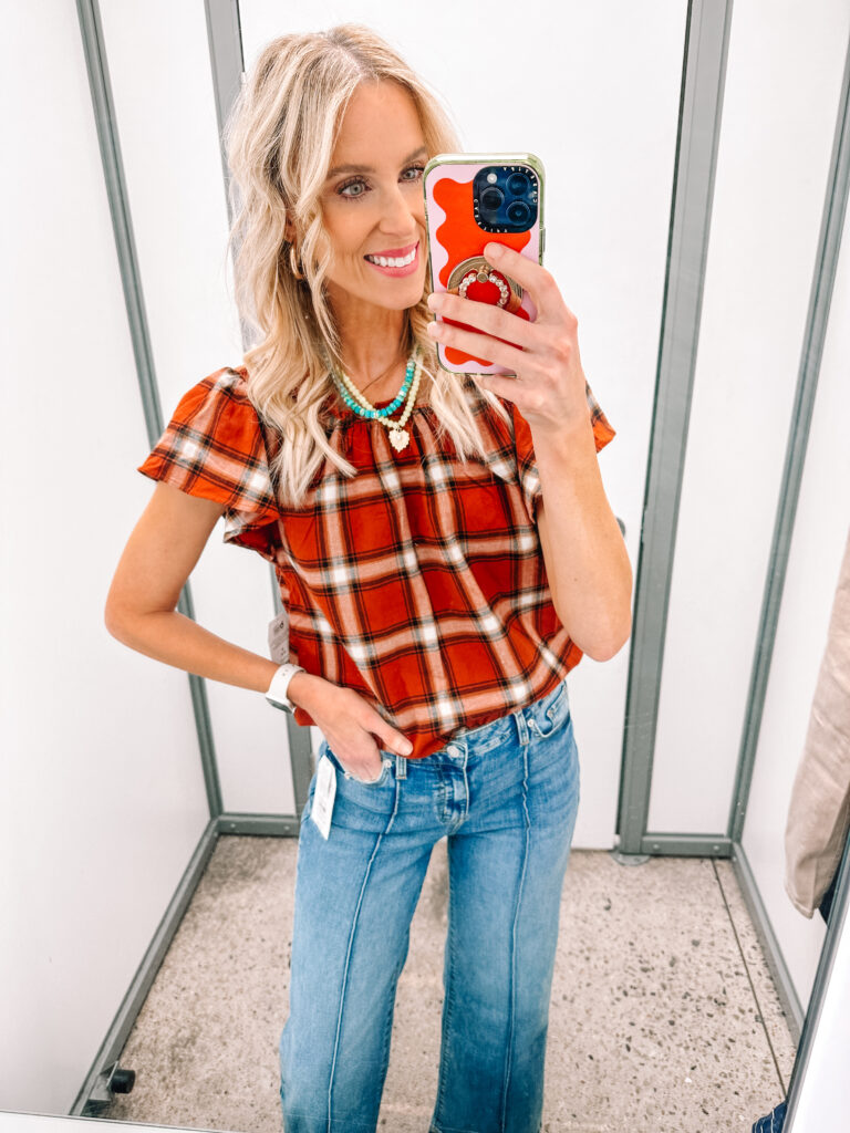 I'm back with another fun Walmart try on haul including some really great workwear pieces and casual items! You'll love this fall plaid top.